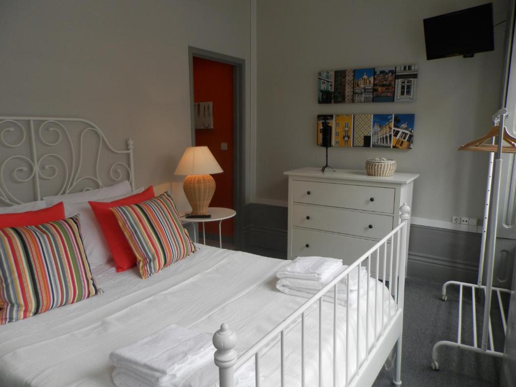 Guest House Antero de Quental room 5